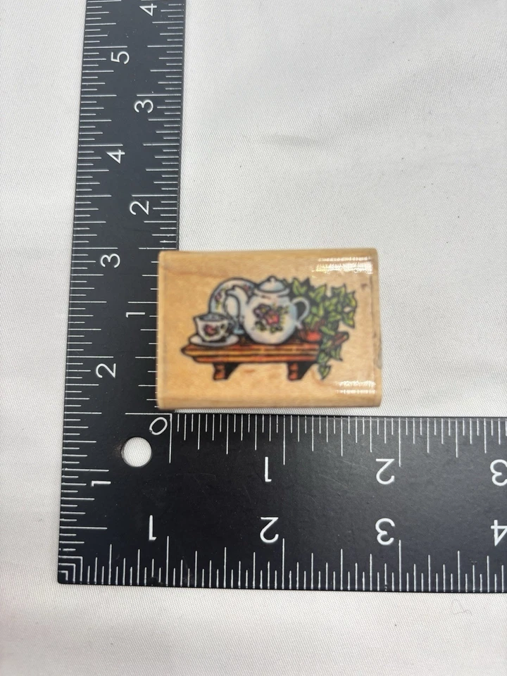 Stampendous! Lot Of 7 Small Wood Rubber Stamps Frog Mouse Tea Clock Sisters - Image 3 of 4