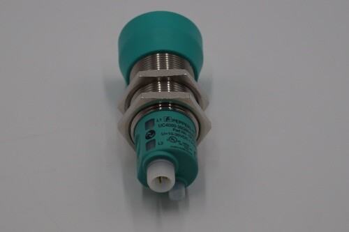 Pepper & Fuchs UC4000-30GM-IUEP-IO-V15 Ultraschall Sensor - Picture 2 of 4