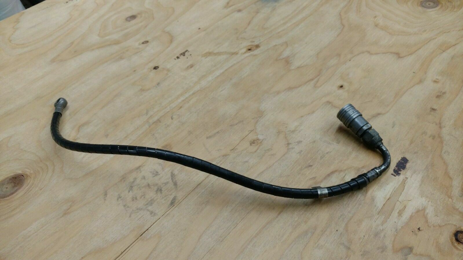 LAMBORGHINI MURCIELAGO LP640 E GEAR HYDRAULIC OIL LINE OEM 0017256B