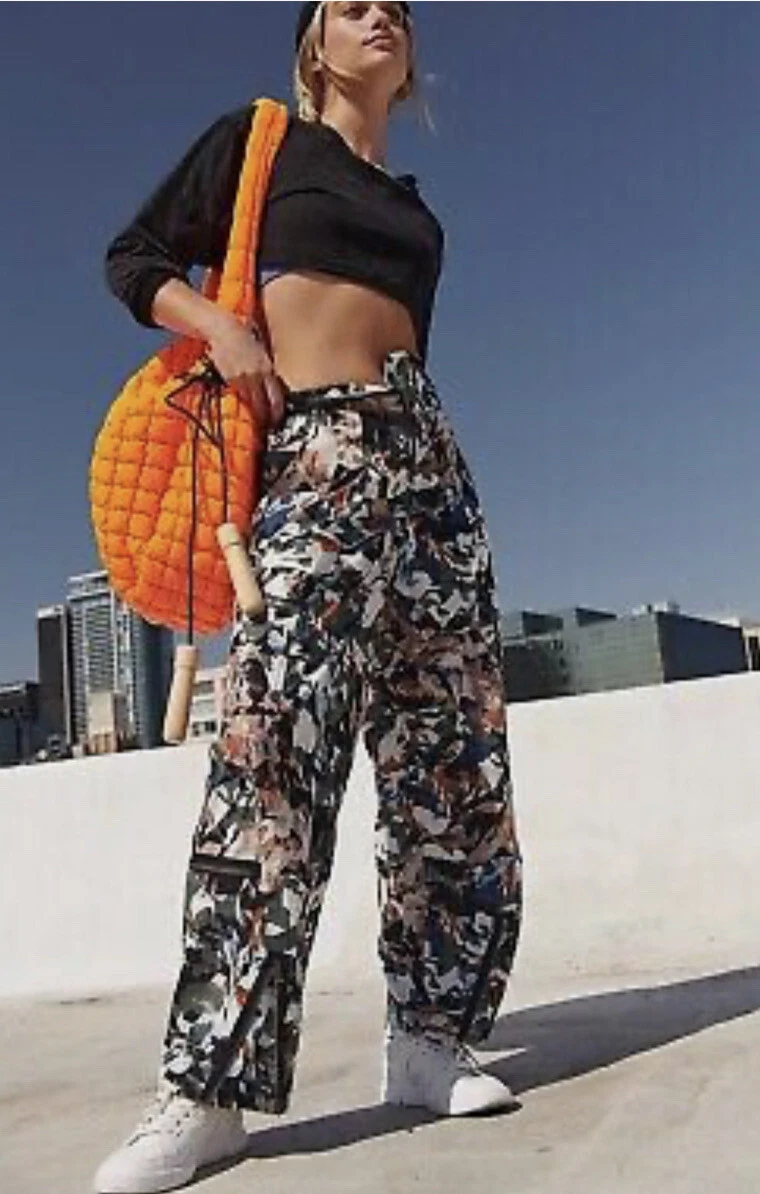 Blue and white camo pants 2025