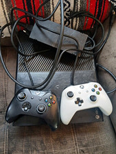 Microsoft Xbox One Black Console w/ 2 Wireles...