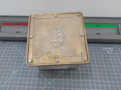NEW The Fountain People LJ P12L Submersible Junction Box Bronze 69 Cu. In