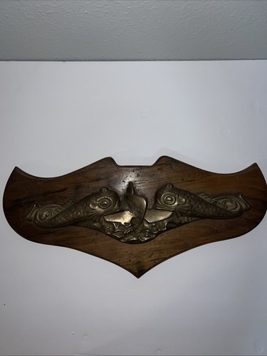 Vintage Brass Dolphin  Warfare  US Navy Submarine   Plaque Heavy
