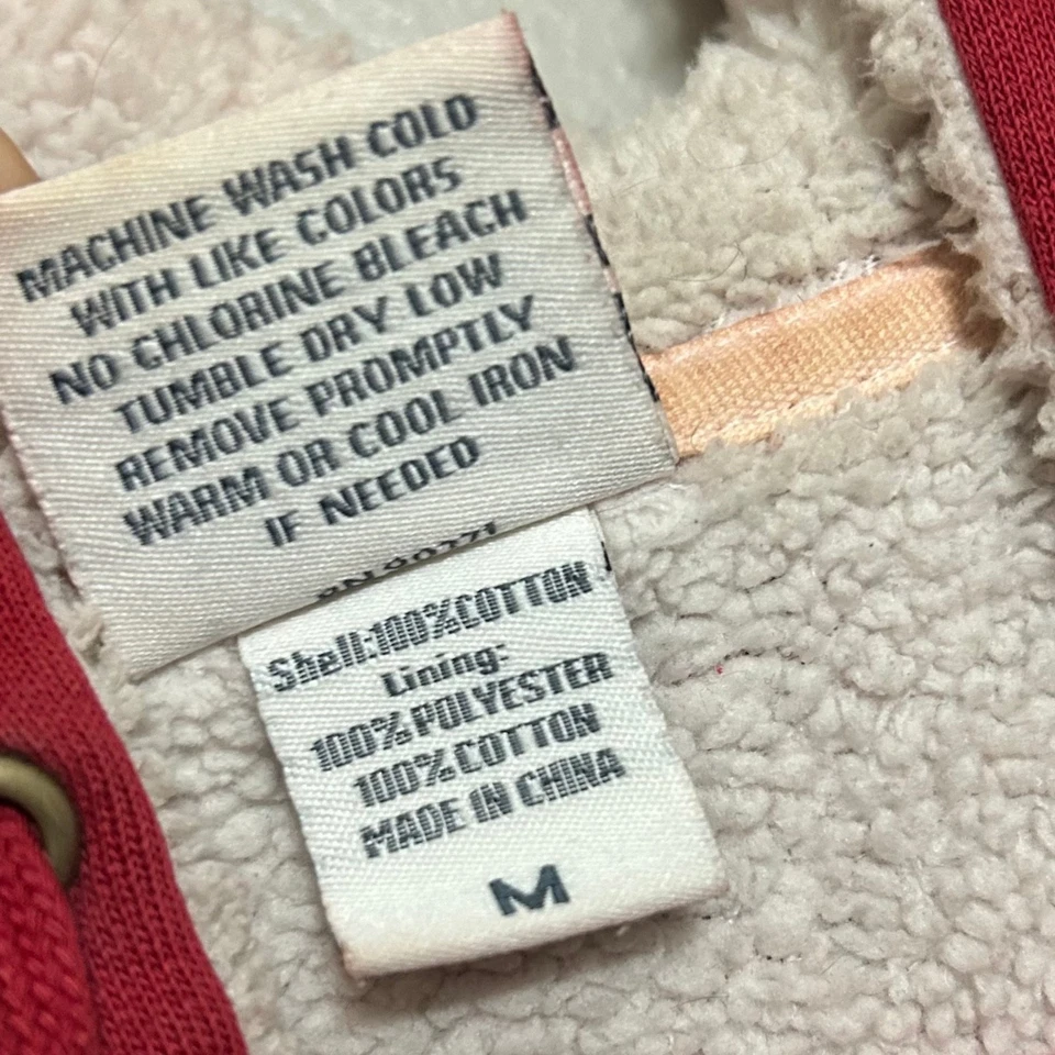 Chaqueta para mujer Camp David M roja cremallera completa sudadera con capucha forrada Sherpa logotipo UL Lafayette Foto 4 de 4