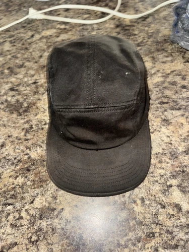Casquette de camp noire Supreme SUP sur le côté taille unique