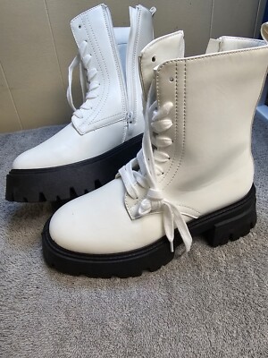 OLIVIA MILLER Womens White Platform Boots size
