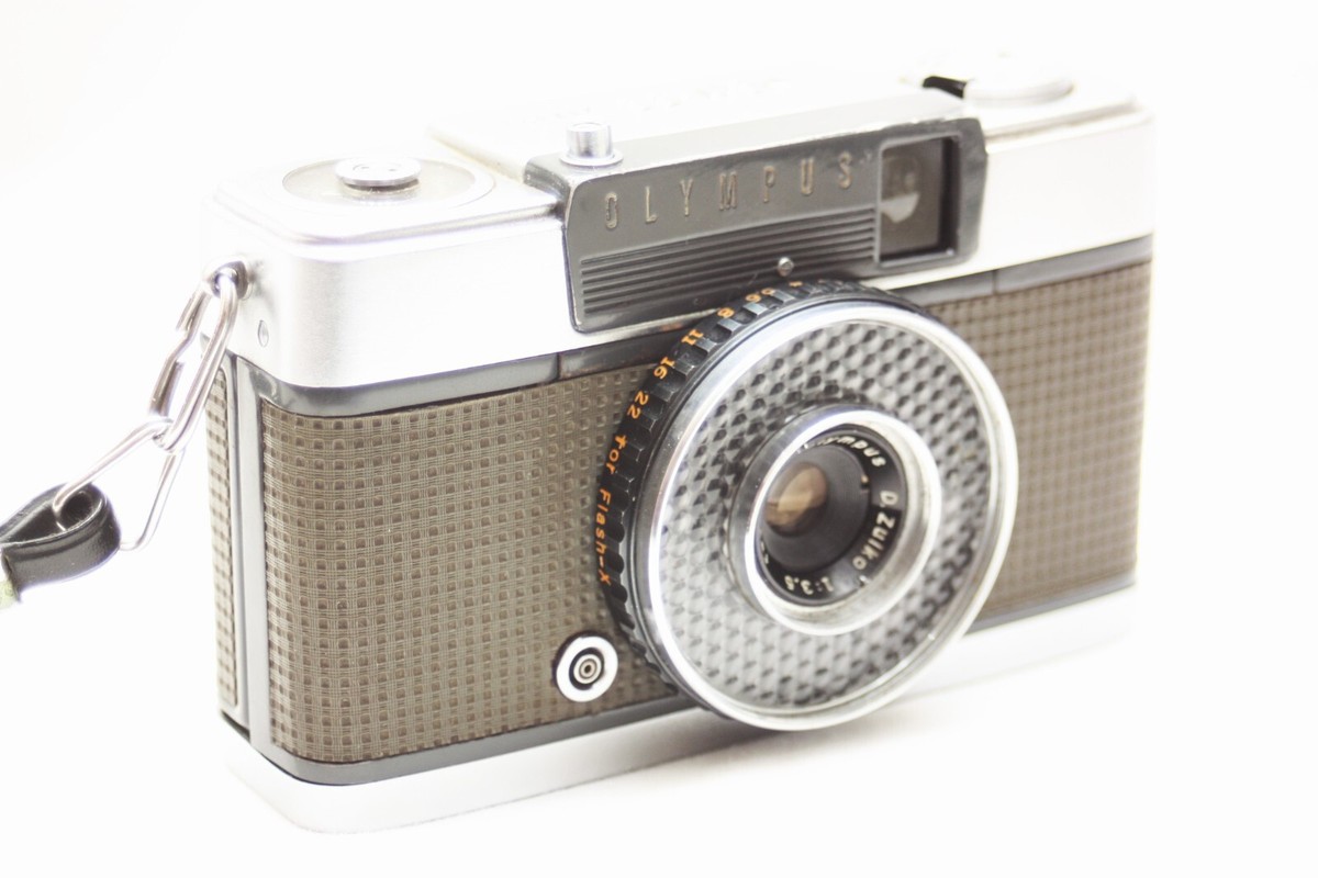 Olympus pen EE-2 D.Zuiko f3.5 28mm 大人の紫 Olympus pen EE-2 D.Zuiko f3.5 28mm 大人の紫 フィルムカメラ