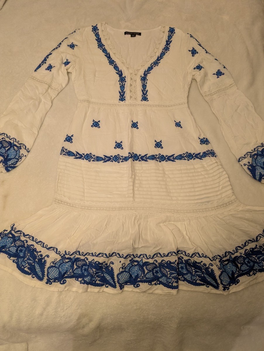 boston proper blue Scandinavian Style flower embroidery dress size 2 boston proper blue Scandinavian Style flower embroidery dress size 2