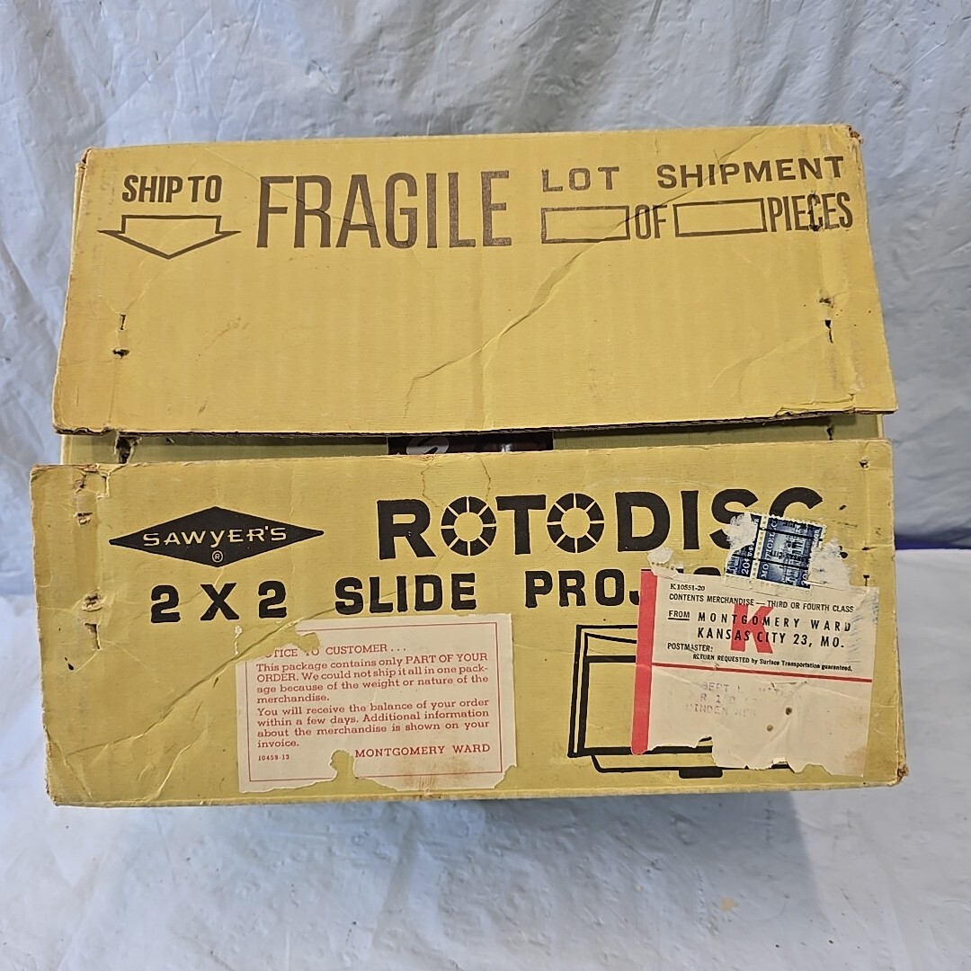 1950s Sawyers Rotodisc 500XR Projector for 2x2 Slides Slide