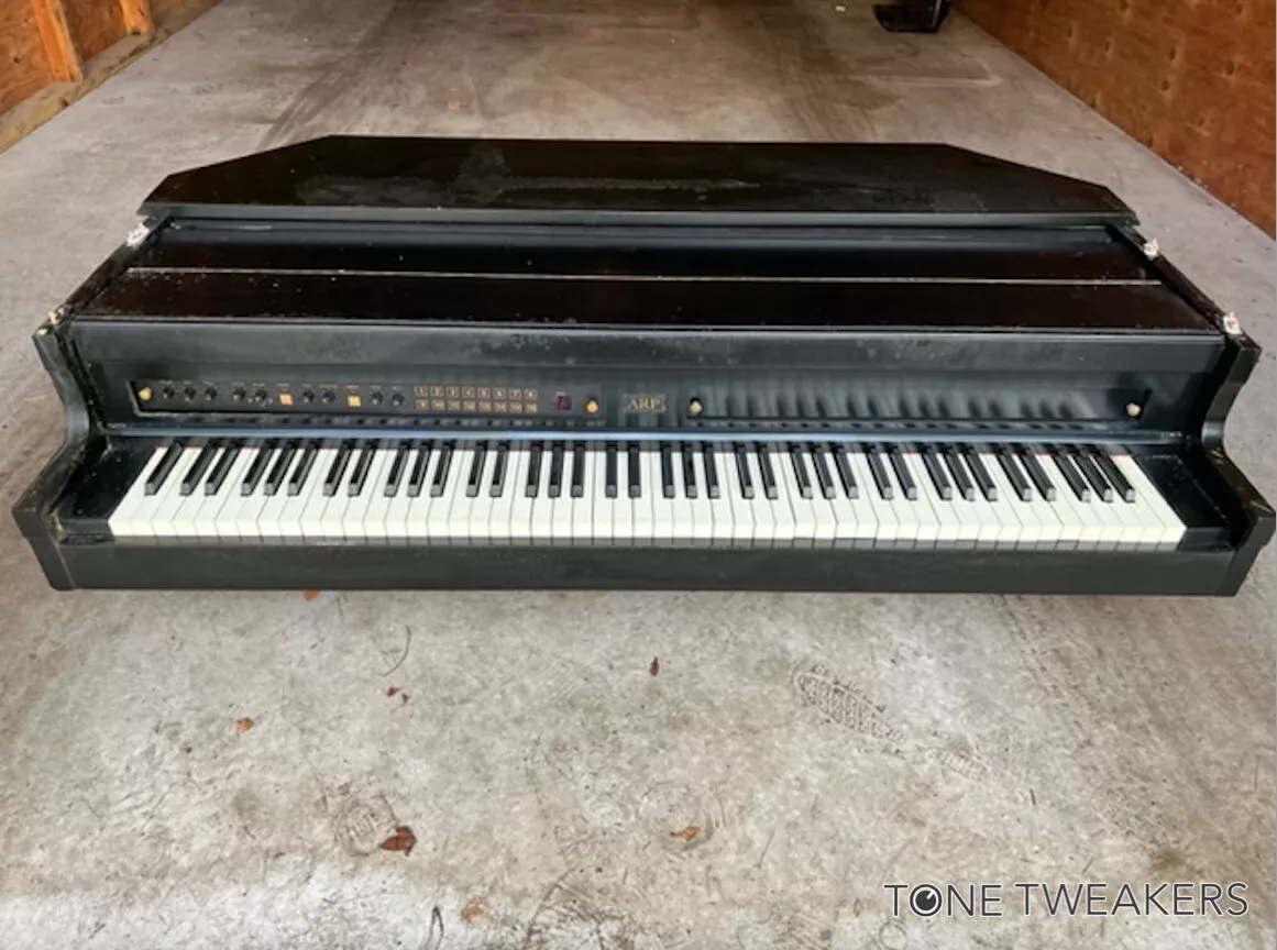 ARP SYNTHESIZER PROTOTYPE 16 Voice Electric Piano keyboard VINTAGE SYNTH DEALER