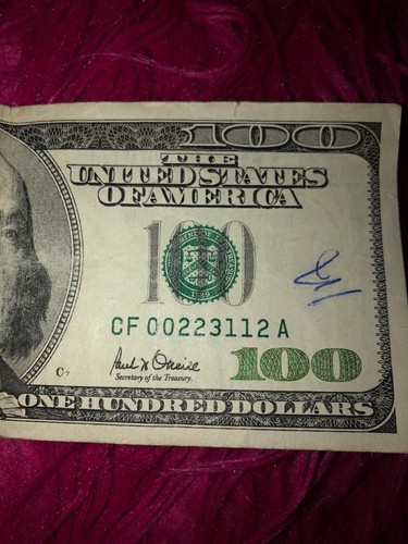 ~$100 Dollar Bill ~Low Serial Number & Collectible ~ Circulated 2001 - Picture 2 of 3