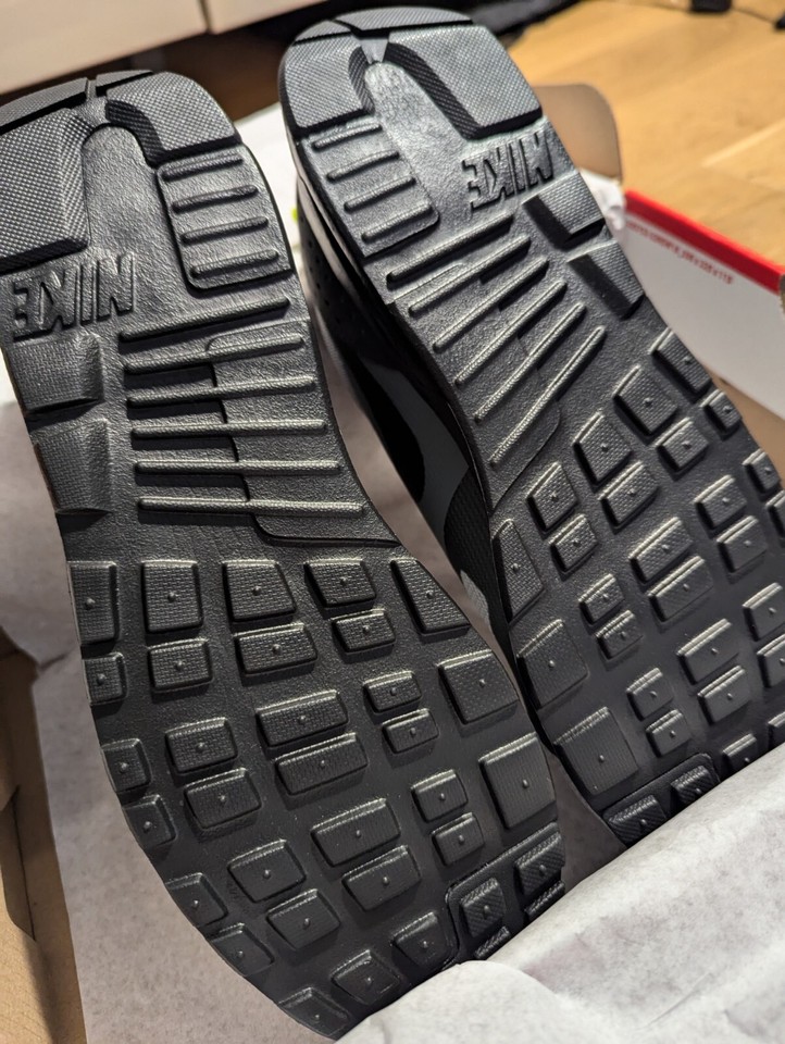 Nike Air Max Tavas Wolf Grey UK 8.5 Brand New Original Boxed eBay