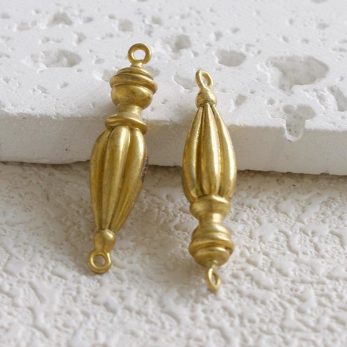 One Piece Premium Plated Solid Brass Charm-Floral Lamp Endstück 29,5x6,4mm 4912C-5 - Bild 7 von 8