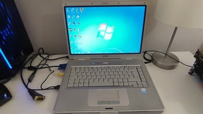 HP Compaq Presario C500 laptop FreshInstall Windows 7, Office2010 2GB GdBatWkGr8