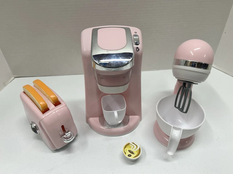 Playgo Play Perfect Classy Kitchen Appliance Pink Toaster, Mixer & Coffee K-Cup - Image 2 of 4
