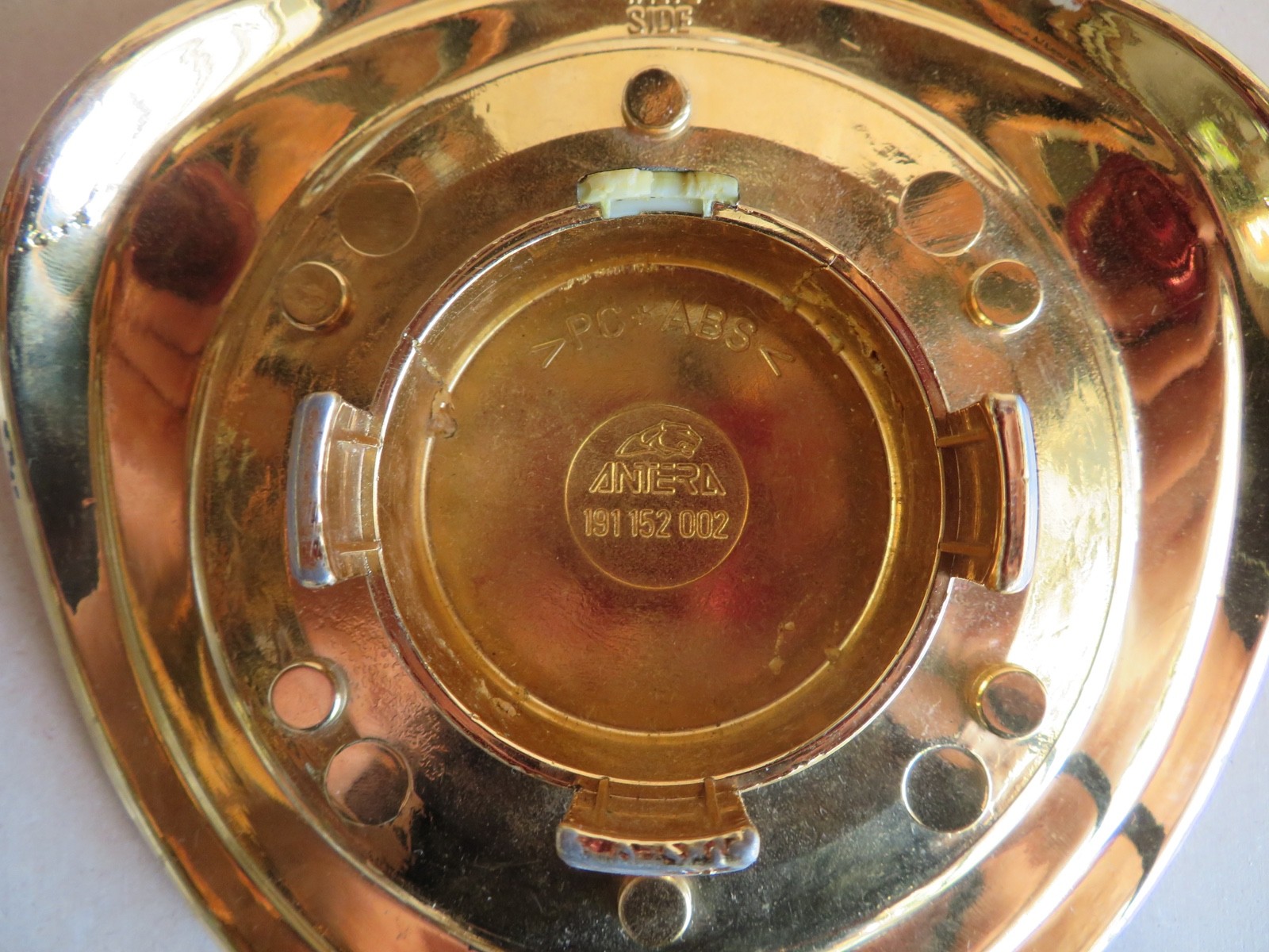 ANTERA WHEELS TRI SPOKES WHEELS CENTER CAPS PARTS#191 152 002 (SUPER RARE) - Image 7