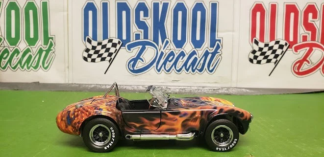 1965 Shelby Cobra S/C King of the Cobras Franklin Mint B11E839 1:24 scale - Image 2 of 4