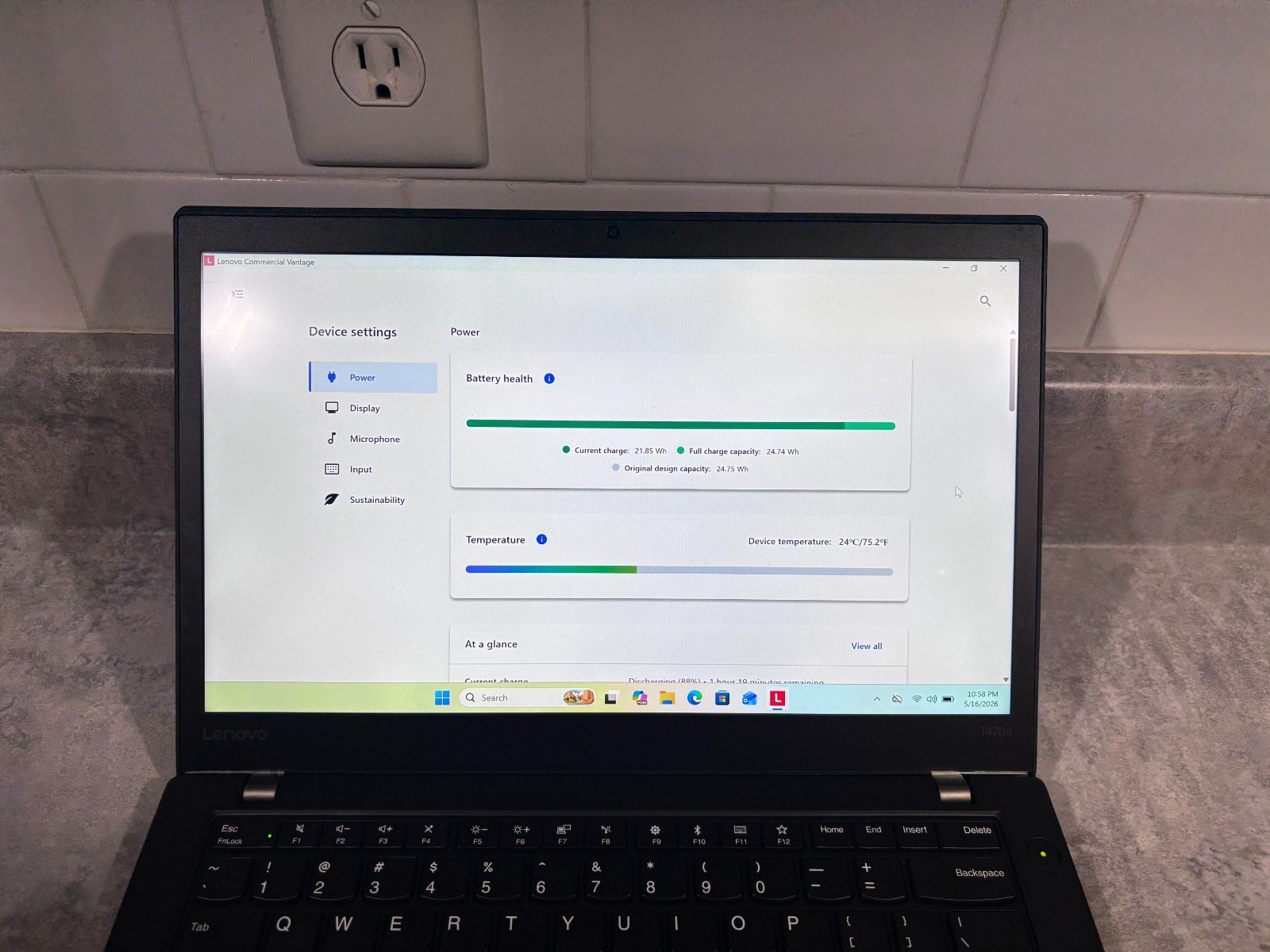 Lenovo ThinkPad T470S, 14-Inch Laptop, with i7-7500U