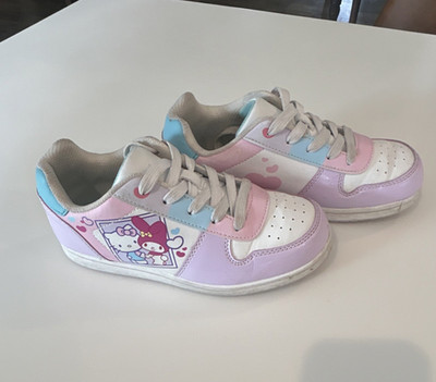 Sanrio Hello Kitty and friends My Melody Girls Cartoon Comfort Sneakers US 3 fun