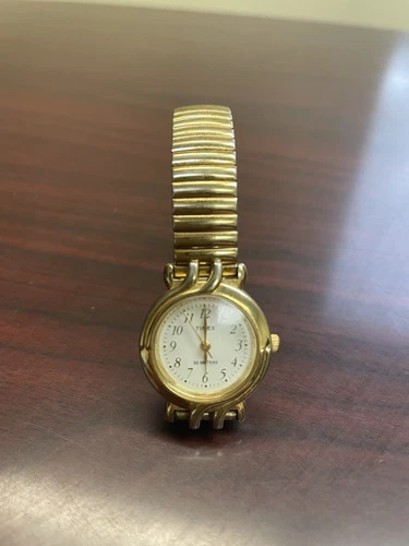Vintage Timex Watch Women Gold Tone 25mm Stretch Band Needs Battery 6.5" 2000