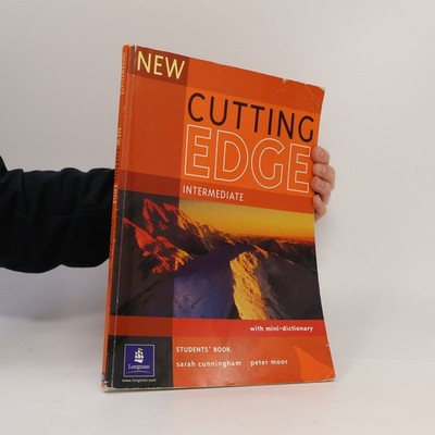 New Cutting Edge Intermediate. Student's Book  |  Sarah Cunningham