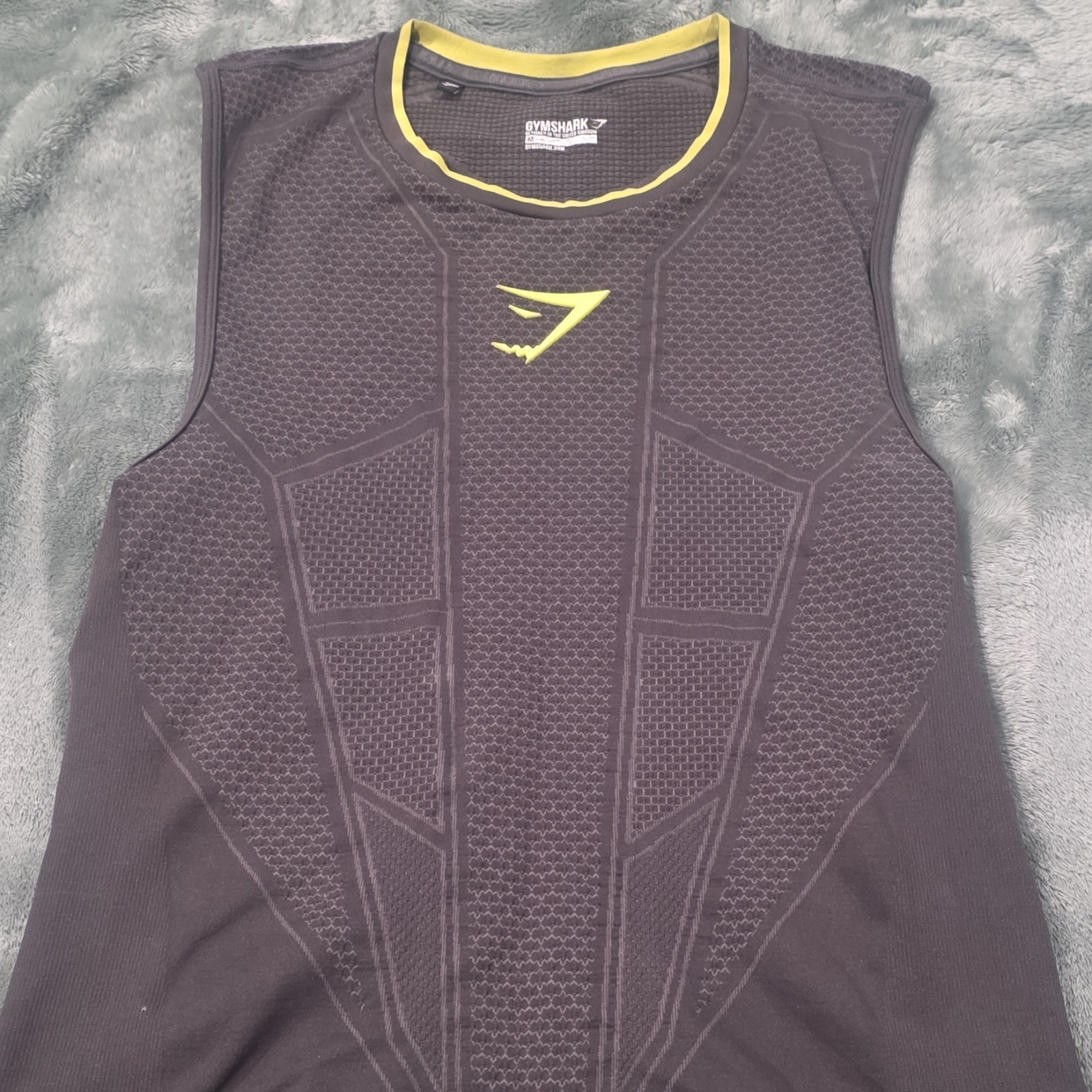 Gymshark Onyx V1 Tank – Yellow/Grey – Medium – Authentic David Laid image 3