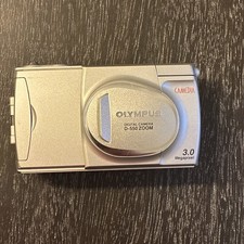 Olympus CAMEDIA D-550 ZOOM 3.0MP Digital Camera