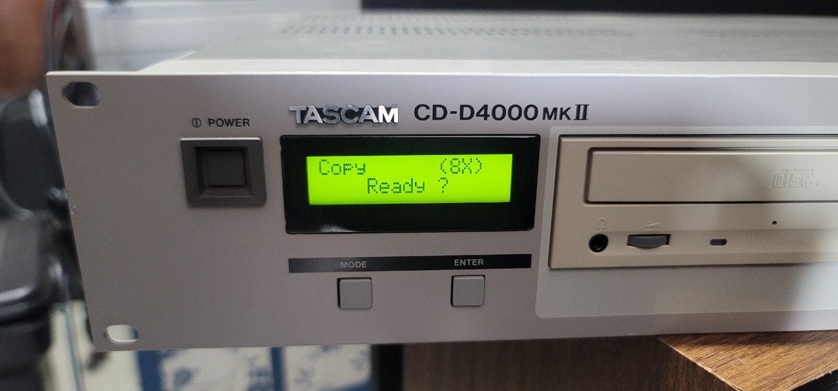 TASCAM CD-D4000MKII MK2 CDデュプリケーター 動作品 *408833