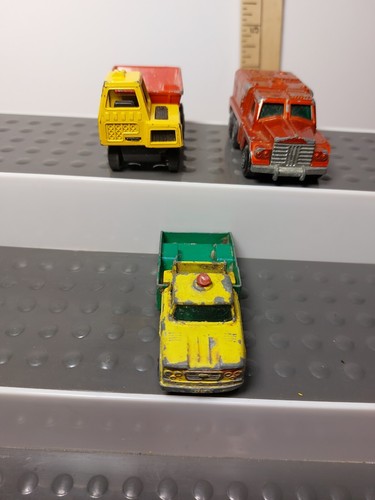 MATCHBOX Superfast Lesney #26 Mack Dump Truck, #16 Badger, #13 Dodge Wreck Truck - Picture 4 of 16