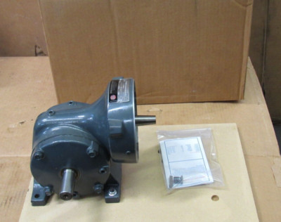 US MOTORS SYNCROGEAR GEARBOX E428 E428/D0617745N 2HP 6FRAME 230RPM 495TORQ 7.5:1
