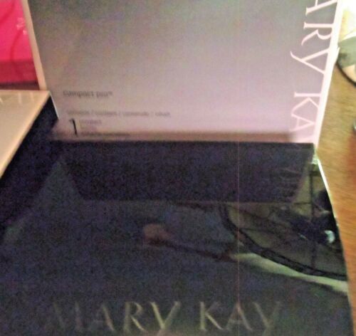 Mary Kay Black sizes COMPACT PRO, MINI OR PURSE YOU CHOOSE READ FOR DETAILS BNIB - Picture 1 of 4