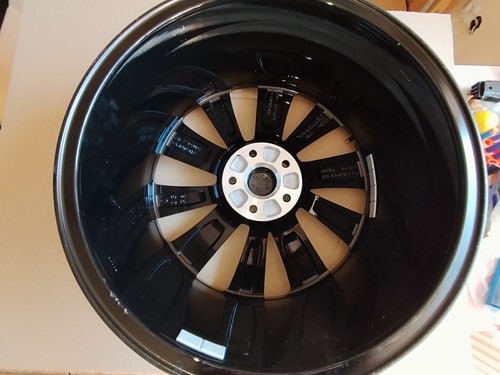 *1xNEU*original Skoda Superb III 3V Supernova gloss schwarz 8x19 ET44,3V0601025S - Bild 6 von 16