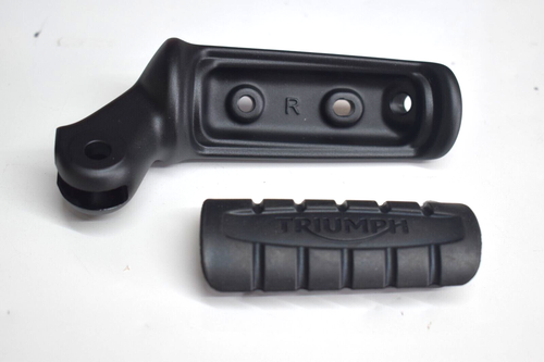 Set De 2 Repose-Pieds Caoutchouc Noir Pour Triumph 650 500 Bonneville Trident 750 T150