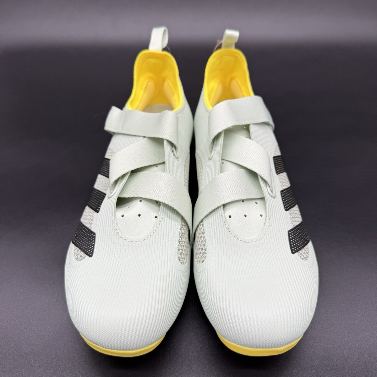 Adidas The Indoor Cycling Shoe Mens 10.5 / Womens 11.5 Light Green