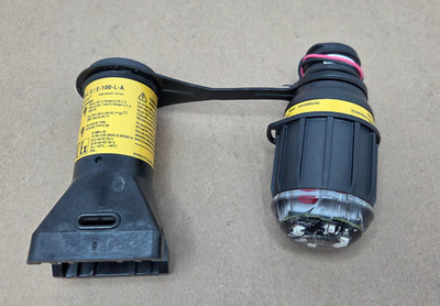 nVent Raychem E-100-L-A Lighted End Seal Heat Trace Cable Kit 100-277V