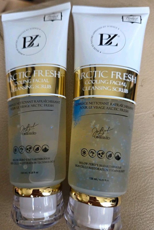 Below Zero Arctic Fresh Cooling Facial Cleansing Scrub Hyaluronic Acid MSRP $300