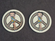 Betty Boop Peace Sign Magnet - Set of 2