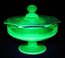 Uranium Glass Green Paden City Gold Decorated Ftd Candy Dish with Lid UV GLOWY