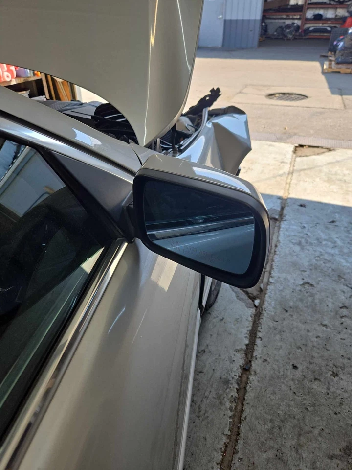 Used Right Door Mirror fits: 2002 Bmw 530I Power w/memory w/o anti-glare w/gloss - Image 2 of 4
