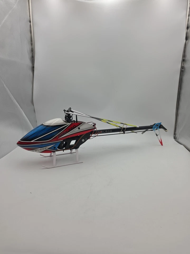 X Blade Fusion 360 Smart Helicopter With Basic Remote And Spare Parts - Image 2 of 4