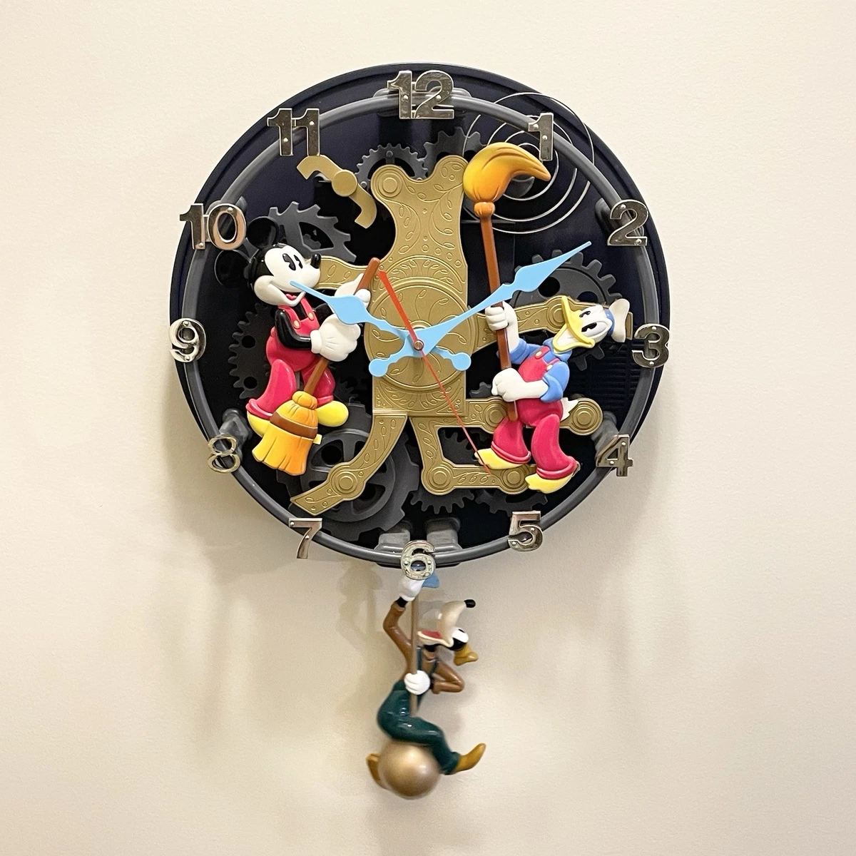 Disney Clocks & Radios (1968-Now) for sale | eBay
