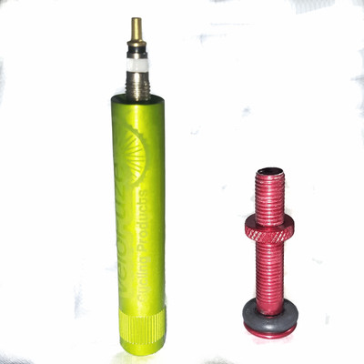 removing presta valve core