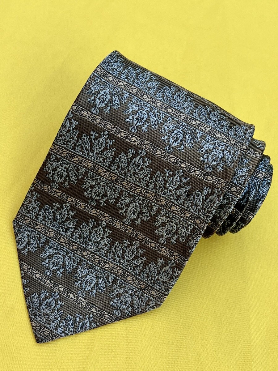 どるふぃん　オーダー Authentic YSL Yves Saint Laurent Egypt Design On Brown 100% Silk