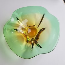 Murano Italy art glass bowl MCM vintage studio hand blown green Venice 1960s