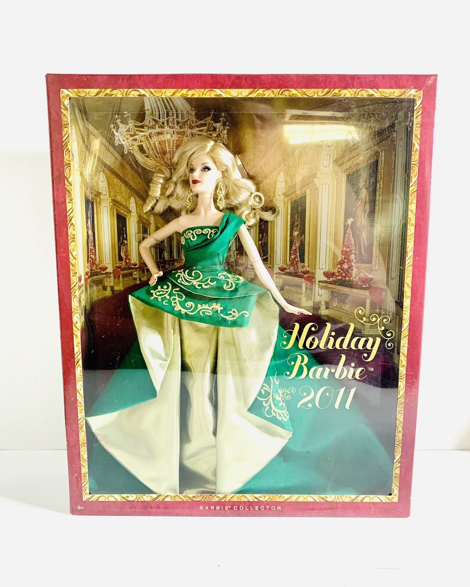 green dress holiday barbie Barbie Holiday barbie 1995 green dress