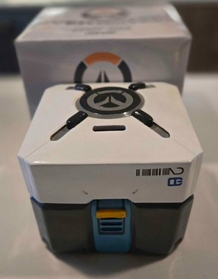 1x Blizzard Entertainment Surreal UCC Overwatch Loot Box Coin Bank NEW O/B