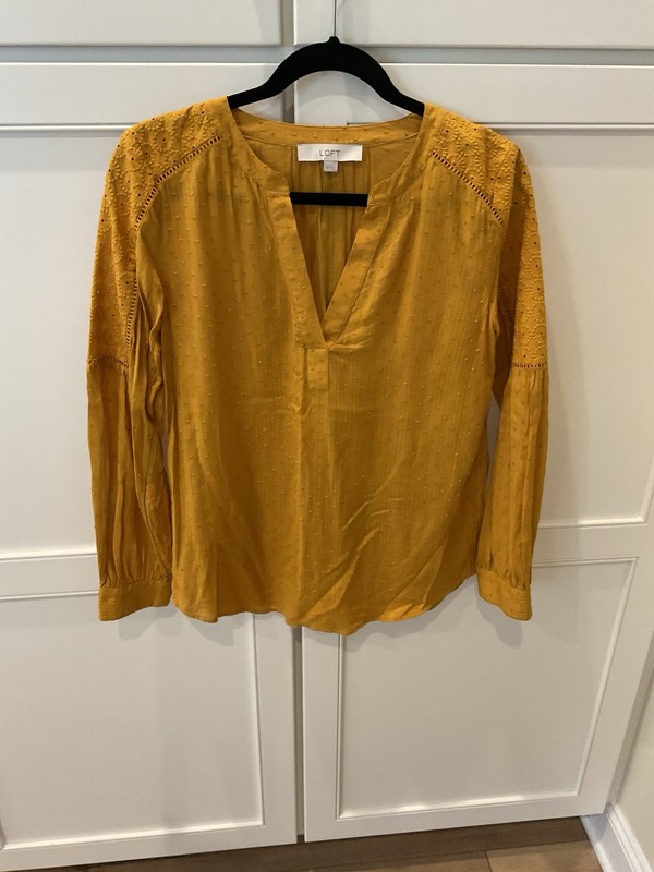 Women's Ann Taylor LOFT Mustard Yellow Long Sleeve Blouse Top, Small