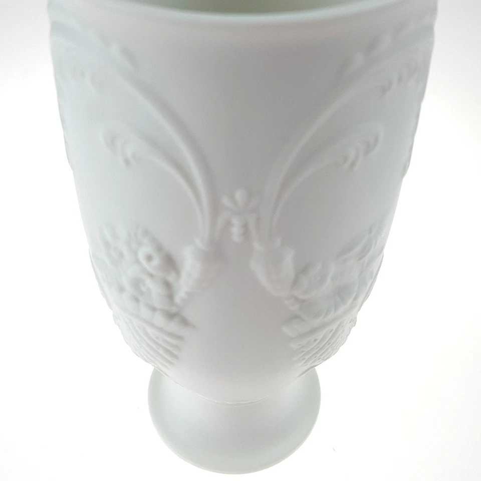 AK Kaiser Porzellan Blumenvase Tischvase weiß matt - Bild 3 von 4