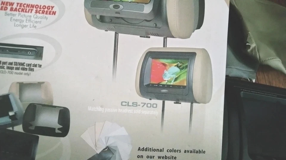 Chameleon CLD-700 Digital Panel Headrests DVD Player W/Remote Parts Or Repair - Image 2 of 4