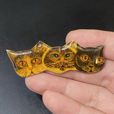 Three Cats Cat Heads Hat Lapel Pin Brooch 